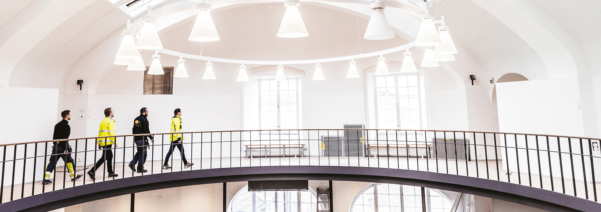 Bättre belysning, ökat utrymme för studier och sammankomster liksom förbättrad akustik och genomtänkt ventilation var några av önskemålen som Kungliga Tekniska Högskolans bibliotek hade.